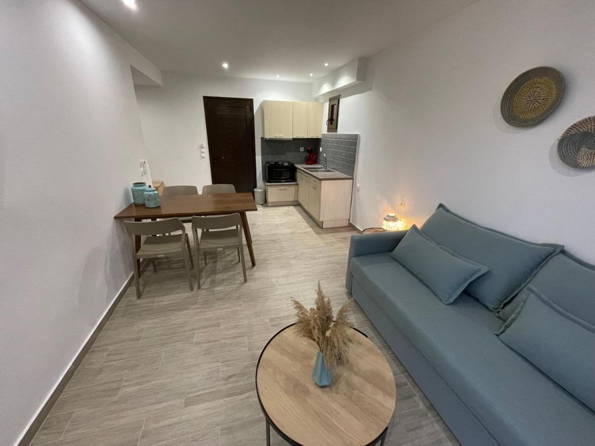 Golden Evelyn Aparthotel Agia Paraskevi  Bagian luar foto