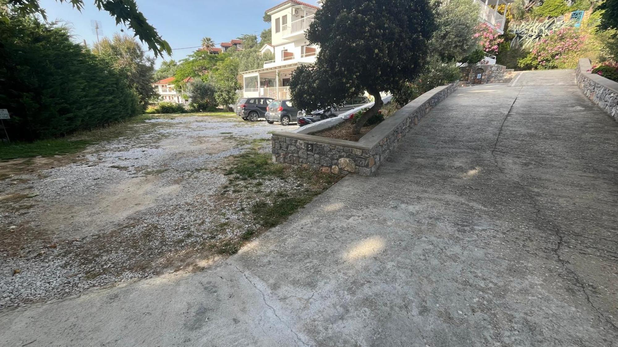 Golden Evelyn Aparthotel Agia Paraskevi  Bagian luar foto