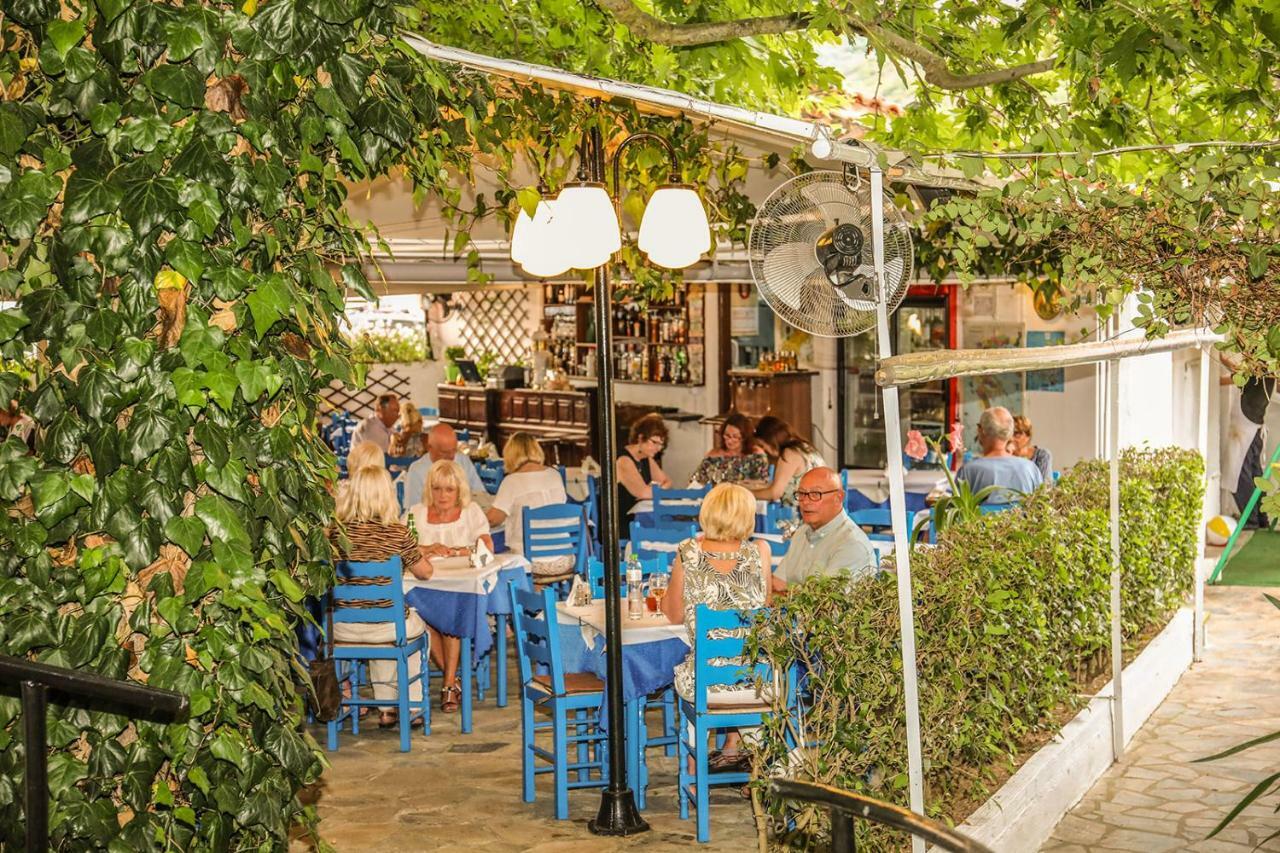 Golden Evelyn Aparthotel Agia Paraskevi  Bagian luar foto